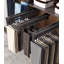 Porte-pantalons rétractable avec rail coulissant-104831606