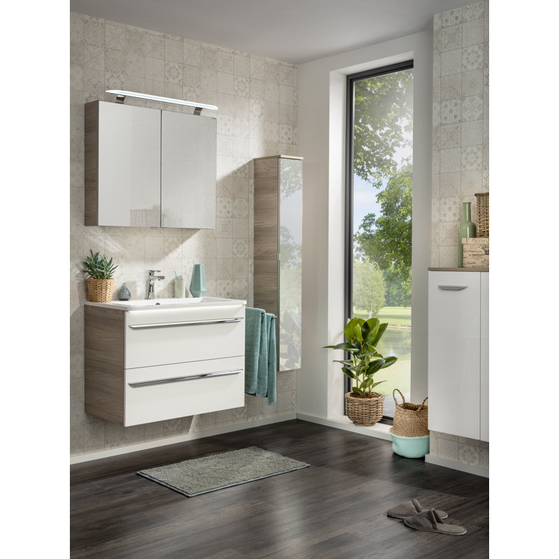 Luxor Linen Cabinet, Right