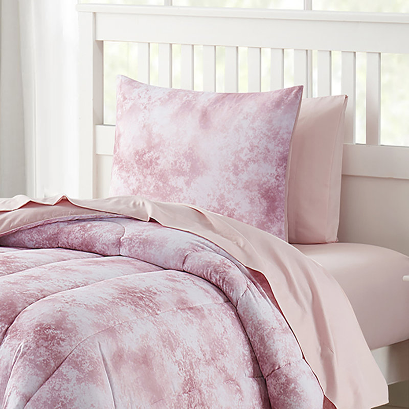 Waterbury Pink and White Microfiber Twin Bed in a Bag Set