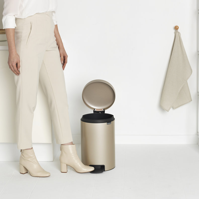 Brabantia Newicon Step On Trash Can, 3.2 Gallon (12 Liter), Metallic Gold