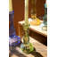  Ensemble de six porte-bougies effilés en verre avec décoration multicolore et décoration de table