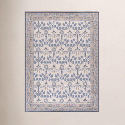 Hand-Tufted Wool Floral Outdoor Rug