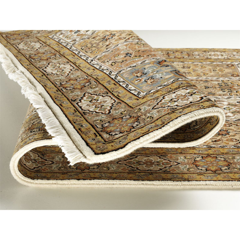 Oriental Wool Hand Woven Area Rug, Rectangular 252 x 302cm