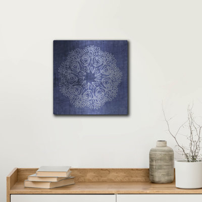 «Indigo Mandala» par Linda Woods