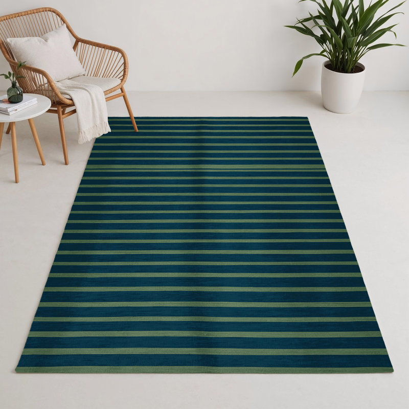 HorizontalStripes Green Indoor and Outdoor Area Rug, Rectangle 5' x 7'