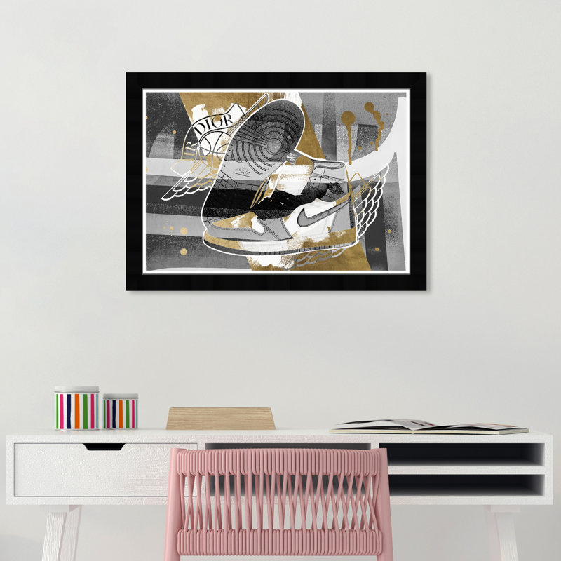 Golden Winged Shoes - impression encadrée, Cadre noir