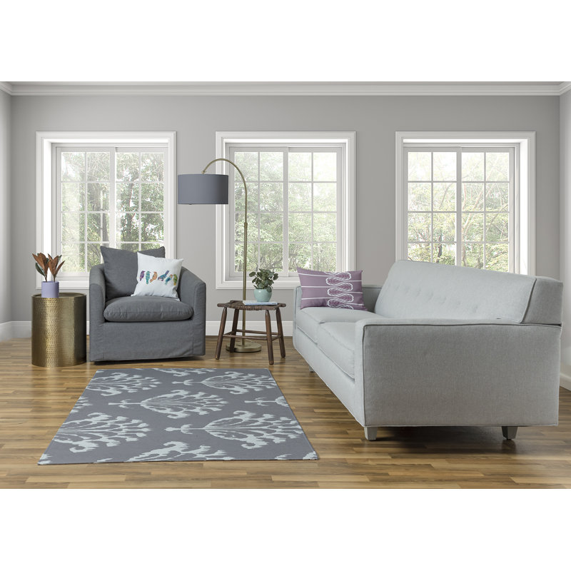 Baltique Chenille Floral Indoor Rug, Rectangle 5' x 7'