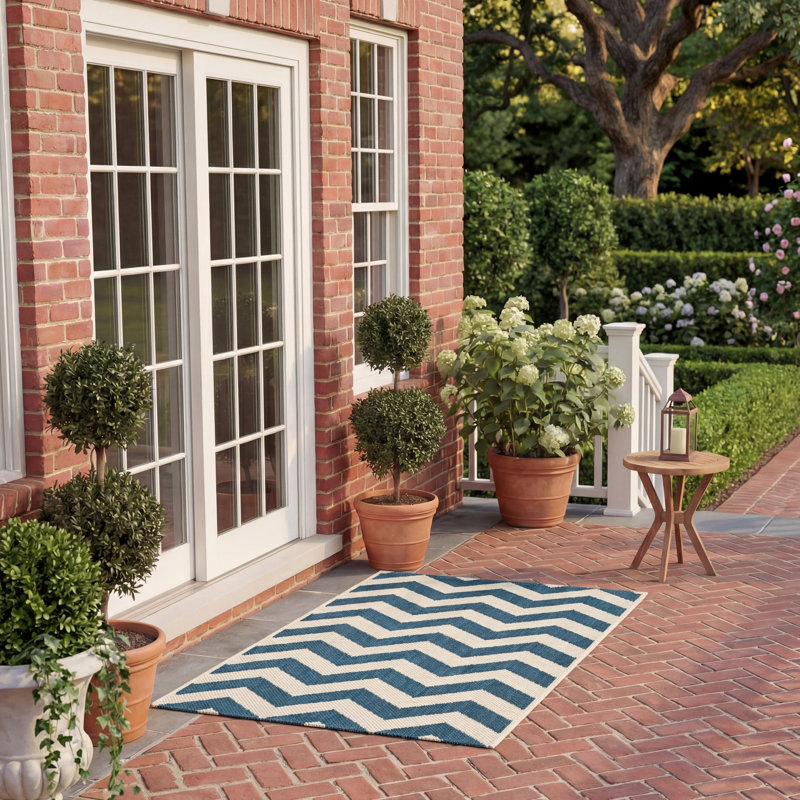 Arneshia Chevron Navy/Beige Indoor / Outdoor Area Indoor/Outdoor Area Rug, Rectangle 2' x 3'7"