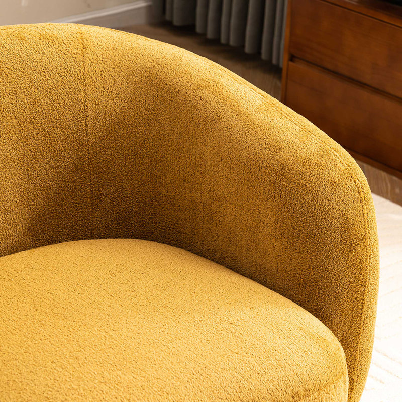 Fauteuil demi-tonneau pivotant rembourré Munehito, Jaune