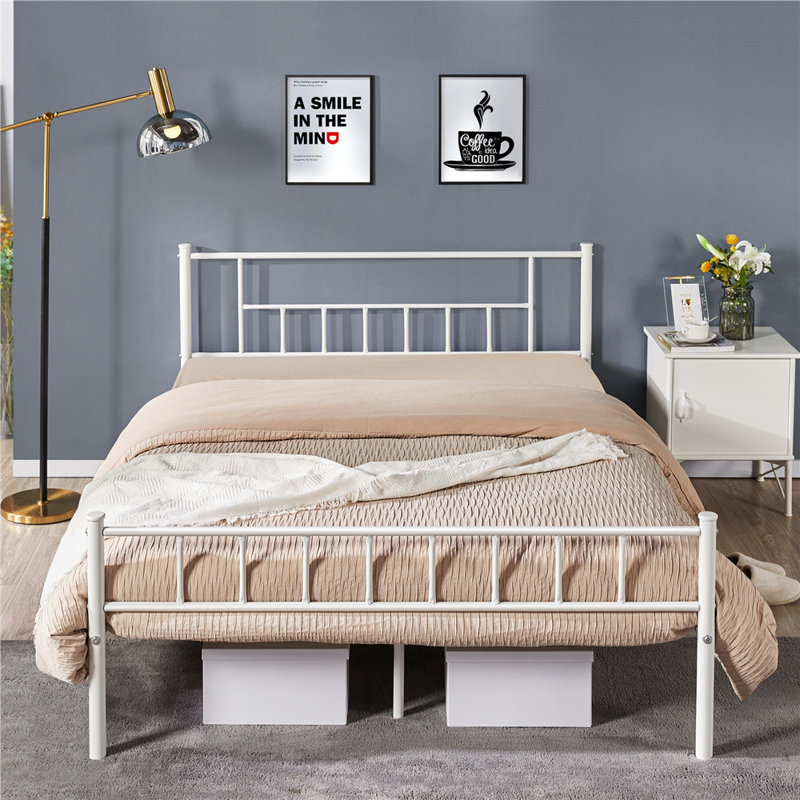 Delaenie Metal Platform Bed, Grand, Blanc