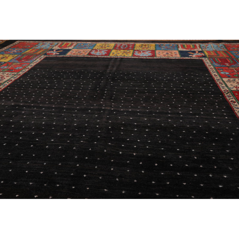 Tapis de zone en laine 8 pi x 11 po à la main one-of-kind noué la gabbeh Temelec