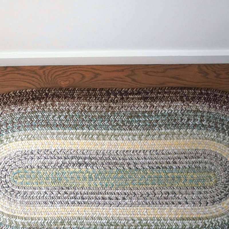 Tapis bleu / ivoire / gris en polypropylène tissé à la machine Balchand, Rectangle 2 pi 6 po x 5 pi