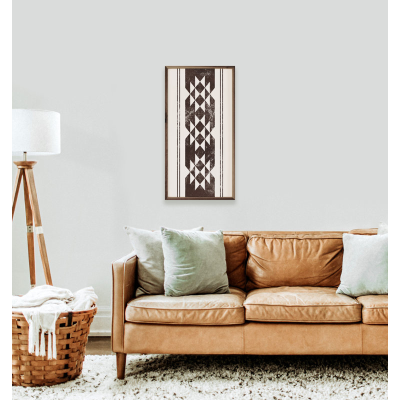 Motif tribal brun, H 24 po x l 12 po