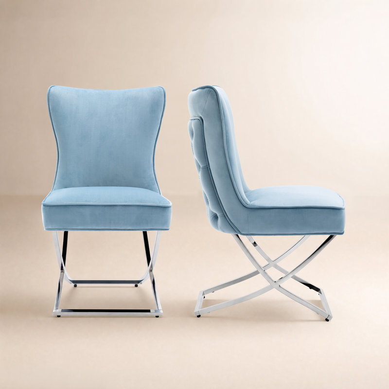 Chaise parsons rembourrée en velours capitonné Chary, Bleu clair