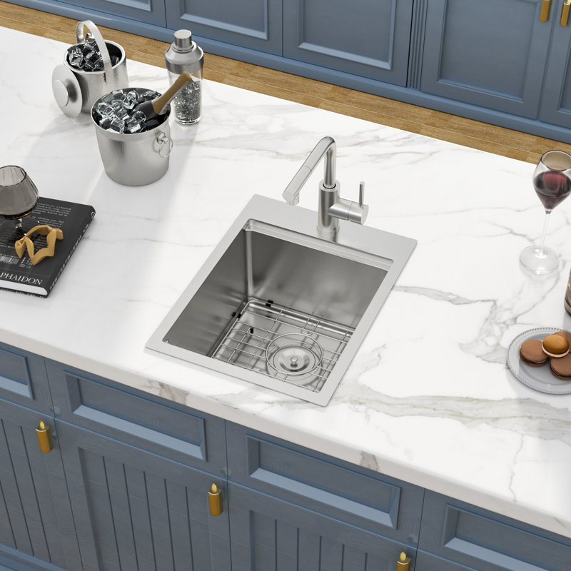 Évier de cuisine à cuve simple à montage sur plan en acier inoxydable de calibre 16 avec robinet escamotable L 16 po x l 20 po