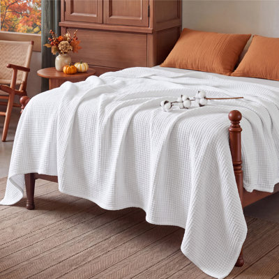 Bedsure 100% Cotton Muslin Blanket, 4-Layer Lightweight Summer Blanket for Dorm, Couch & Everyday Comfort, 200 GSM