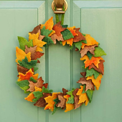Wool / Felt Felt Wreath