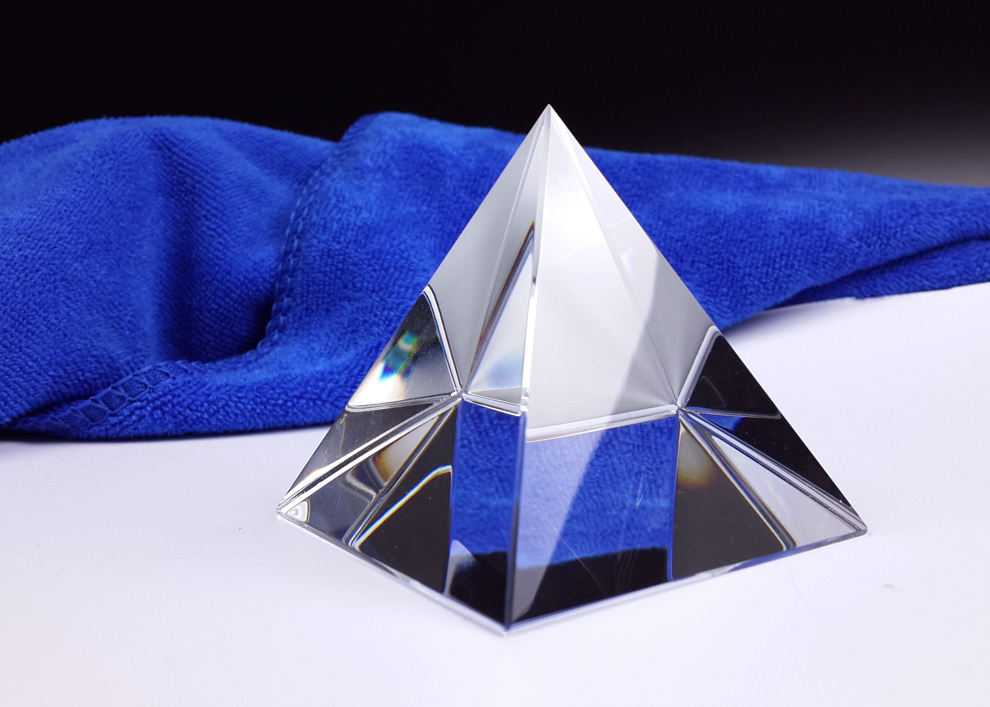 Ivy Bronx Rutledge Pyramid Shaped Paperweight - Wayfair Canada