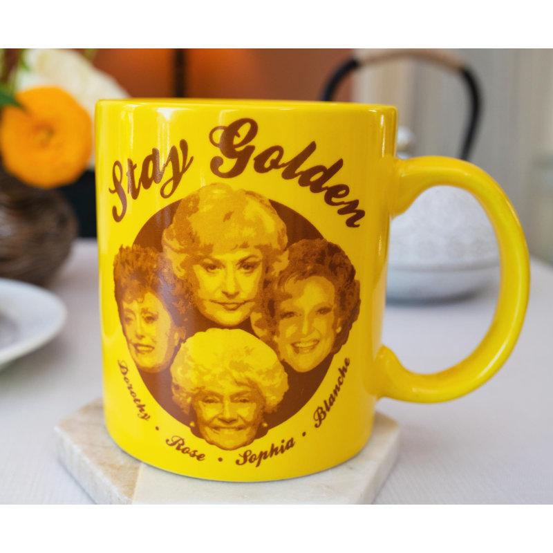 Tasse à café en céramique dorée «Golden» de The Golden Girls | Peut contenir 20 onces