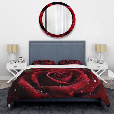 Red Rose with Raindrops I Microfiber / Polyester Duvet Cover SetMicrofiber / Polyester Duvet Cover Set
