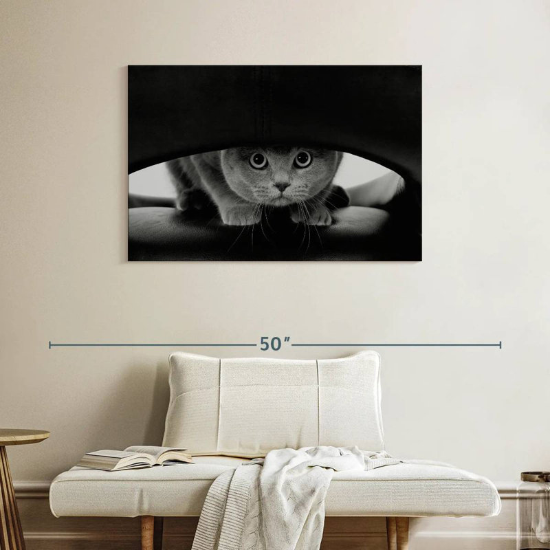 Brampt Peeking Cat, 26" H x 39" W