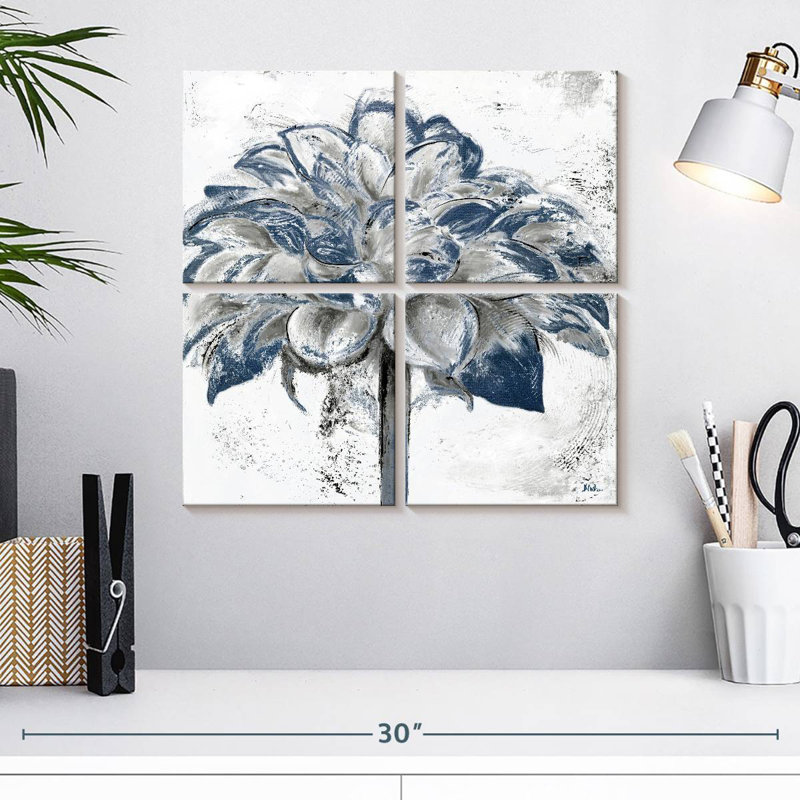 Harnek Navy Blue Dahlia