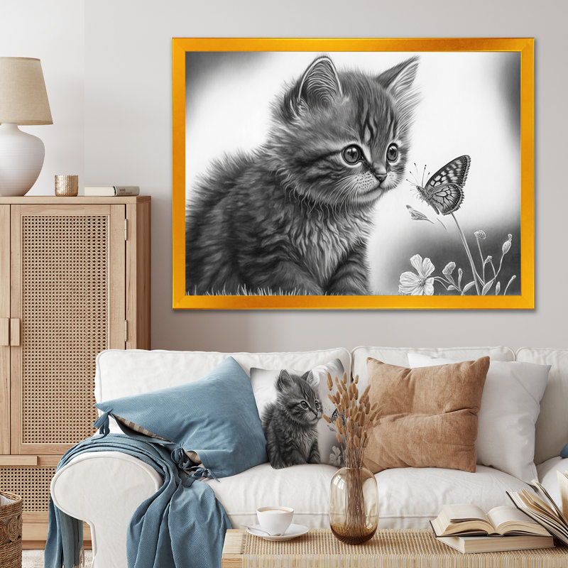 Art numérique sur toile, "Petit chaton avec papillon IV", L 32 po x H 16 po, Cadre doré