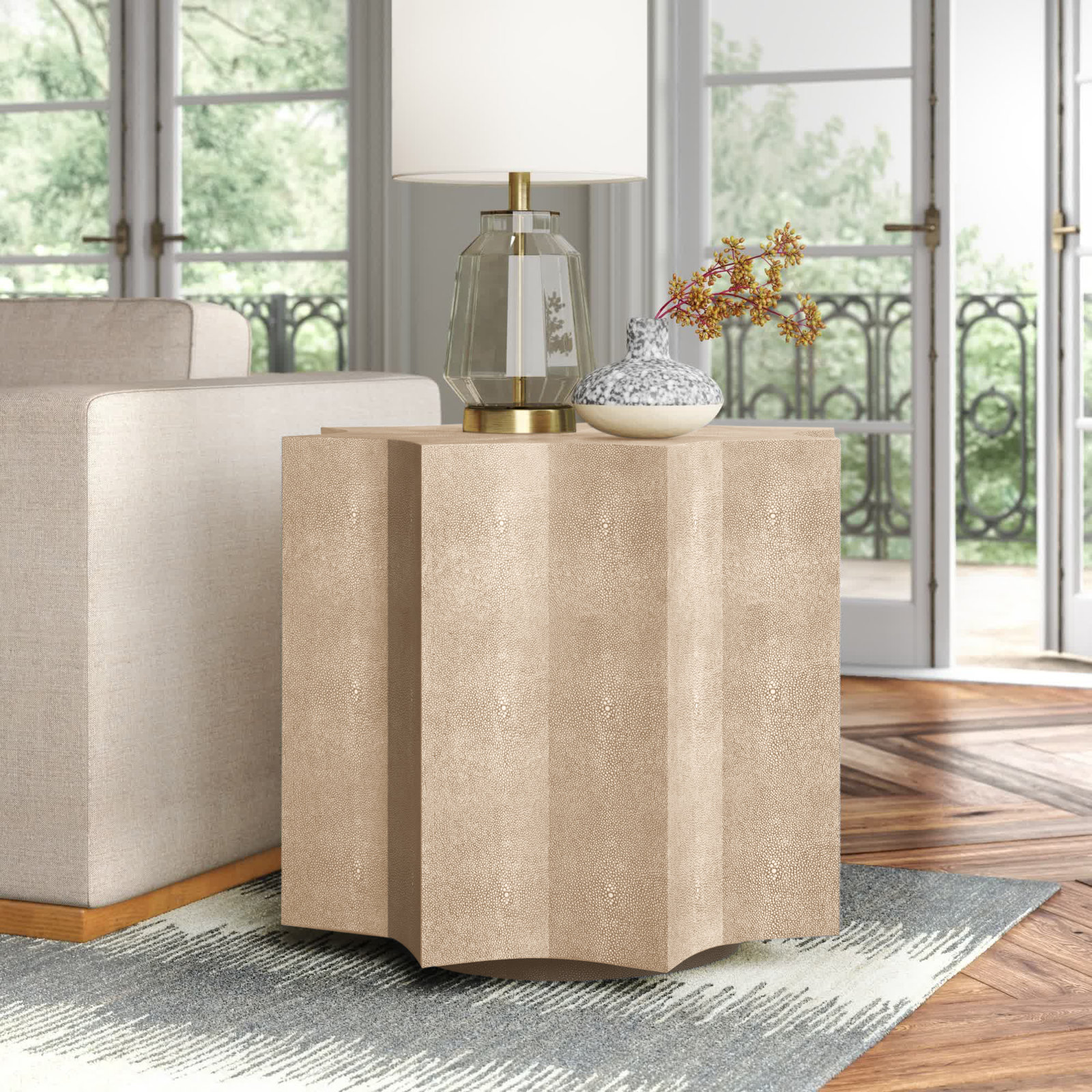 Medici End Table, Natural