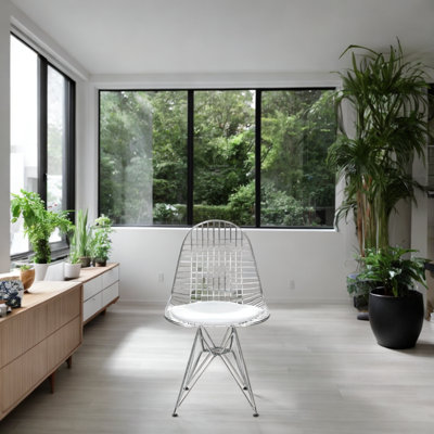 Chaise Shem Eiffel