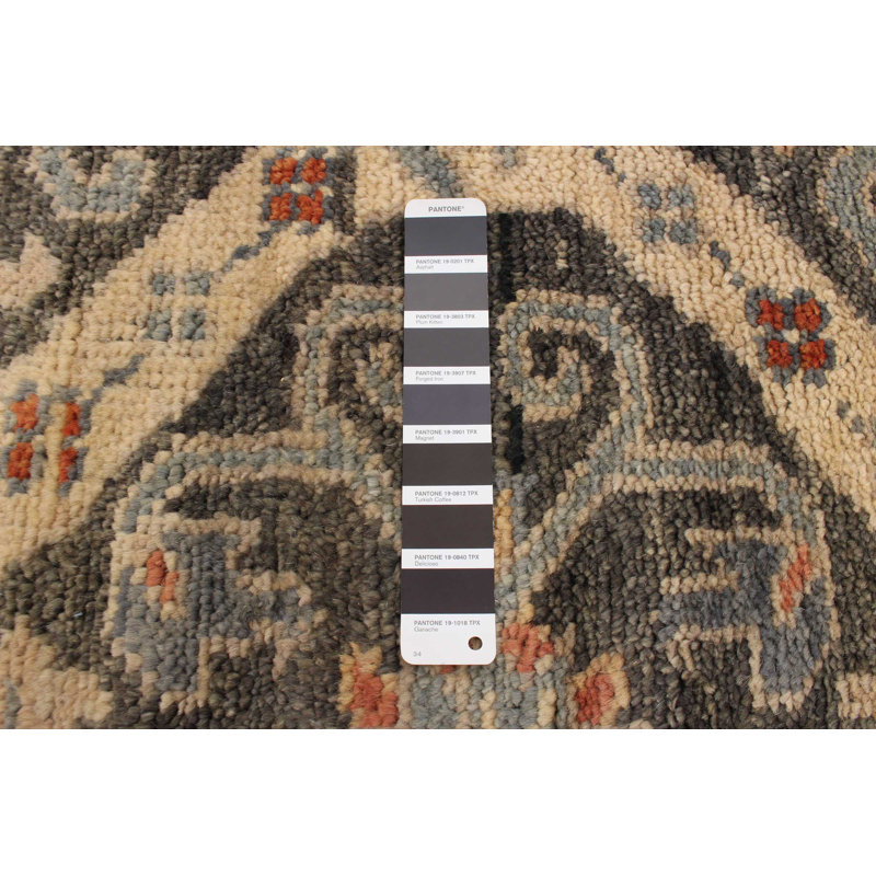Tapis noir Finest Oushak 8 pi 2 po x 9 pi 11 po