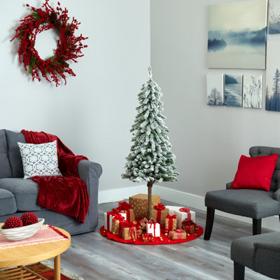 Arbre de Noël en cèdre givré pré-éclairé