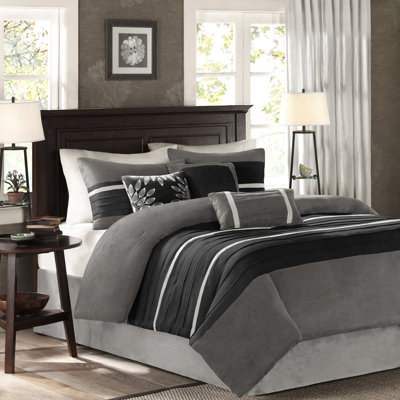 Édredon très grand format - 7 pièces en simili suède noir avec texture de taies décoratives assorties