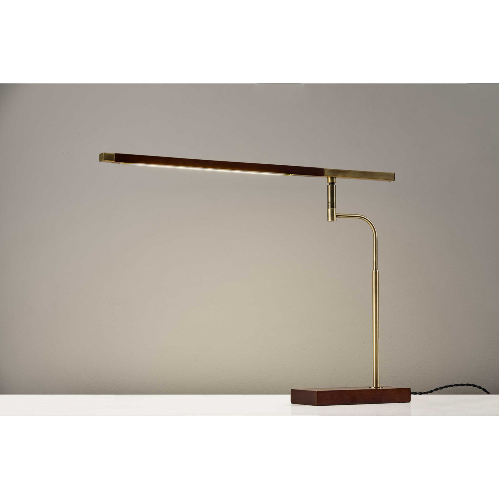 Ryder USB Desk Lamp