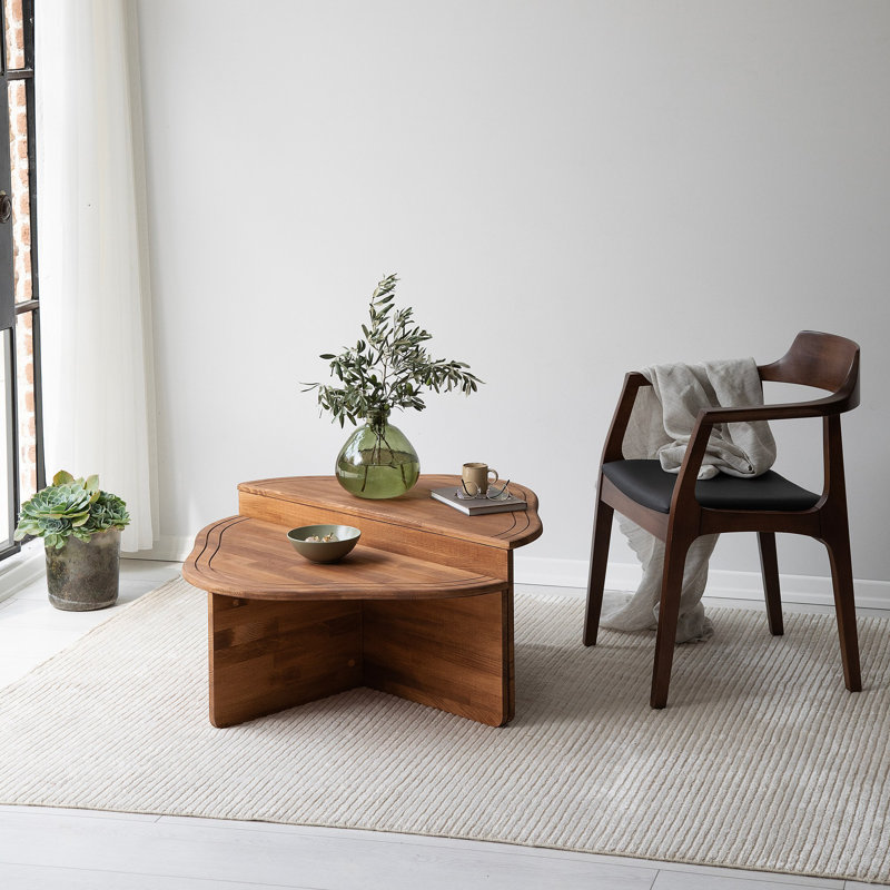 Glorias Coffee Table, Chestnut