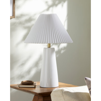Vikundu Table Lamp
