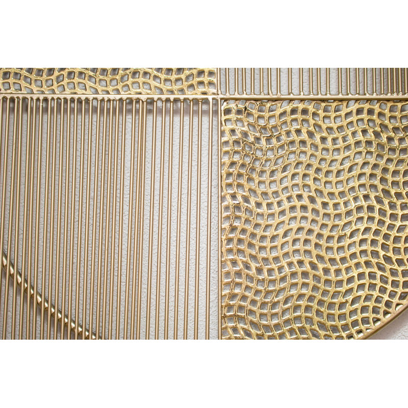 Handmade Glam Abstract Wall Decor on Metal