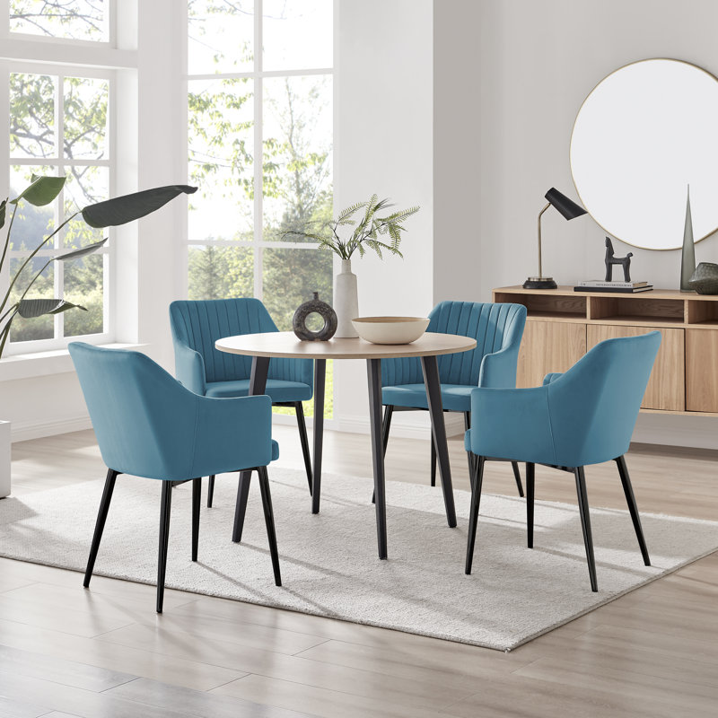 Betsab 4 - Person Dining Set, Black, Oak/Black