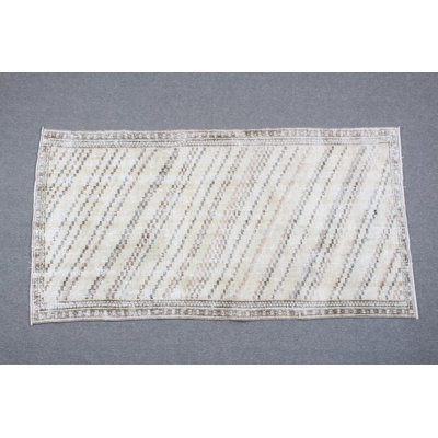 Anatolian Turkish Vintage Rug in Beige - Antique Accent for Entryways and Living Spaces