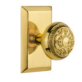 Studio Plate with Egg & Dart Door Knob