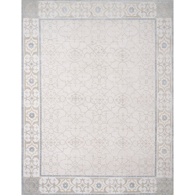 Castile Oriental Area Rug in Ivory/Silver/Platinum