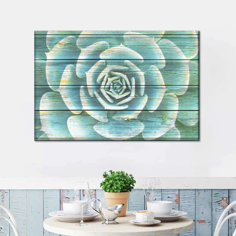 «Succulent Succulent Plant Bloom», reproduction sur toile, H 34 po x l 51 po x P 1,25 po