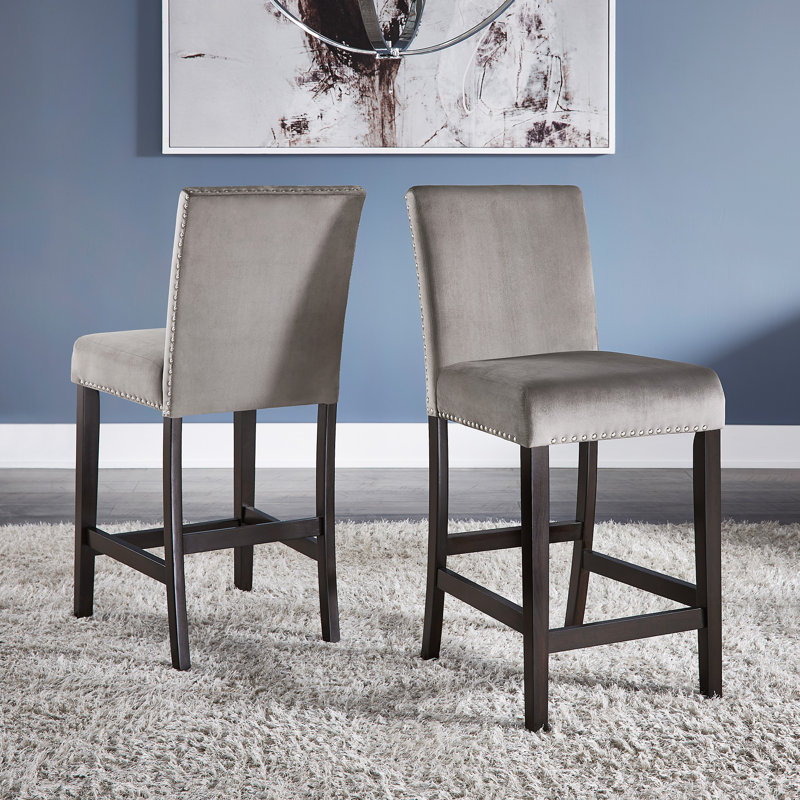 Tabouret de comptoir en velours de finition espresso 26 po, Velours gris