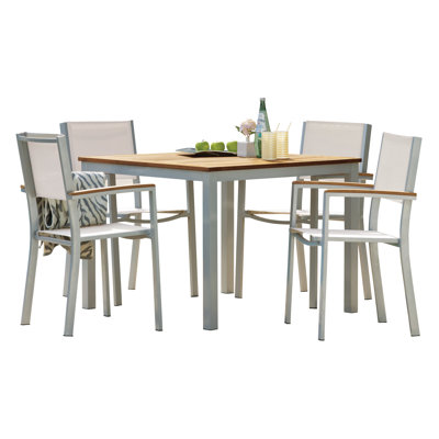 Travira Outdoor Dining Set