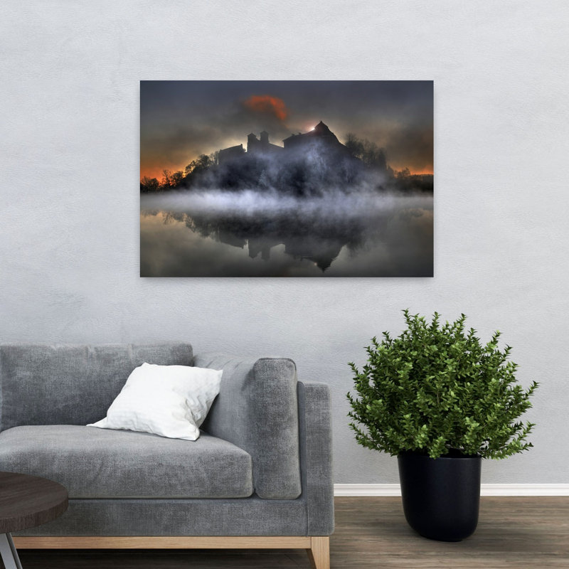 Reflet d'un château brumeux - Paysage gothique dramatique et paisible - Affiche murale nature, H 32 po x l 48 po
