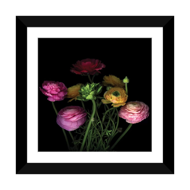 «Say It with Flowers I», reproduction de photo sur toile tendue, H 24 po x l 24 po x P 1 po, Papier d'art encadré noir, Blanc