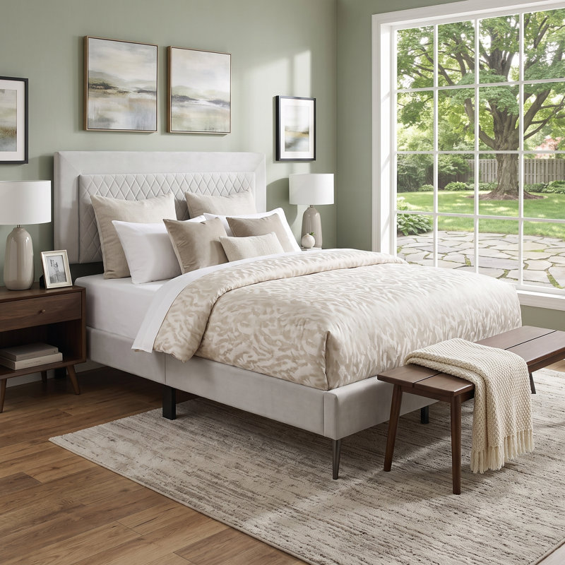 Upholstered Standard Bed, Queen