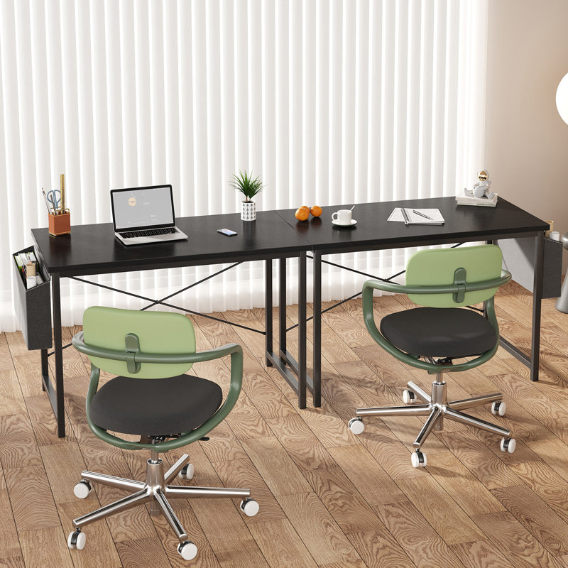 Bureau d'ordinateur de 44 po avec structure en métal, surface imperméable et sac de rangement - idéal pour le bureau, Black