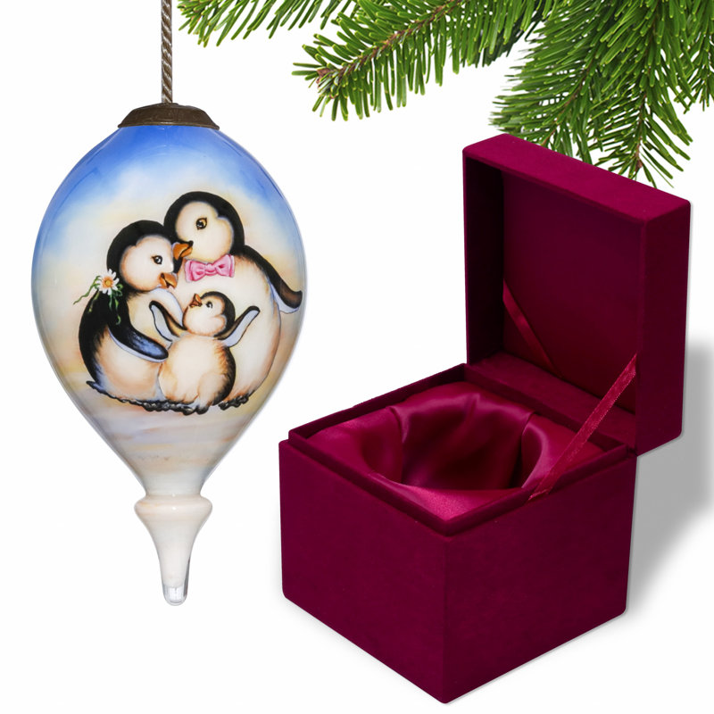 Ornement faîteau de la famille des pingouins