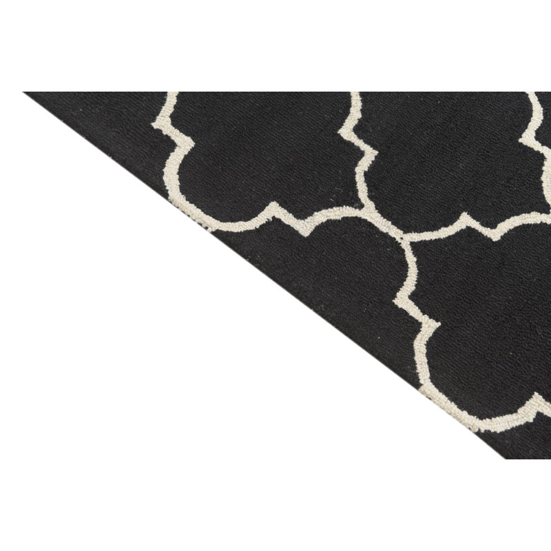 Tapis noir Jaycee