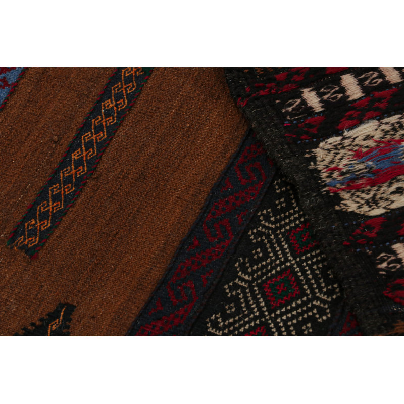 2'4" x 5'6" Area Rug in Blue/ Black/ Brown/ Red/ Beige
